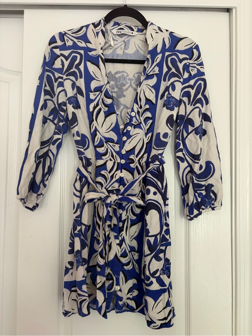 Zara Blue and White Floral Mini Dress